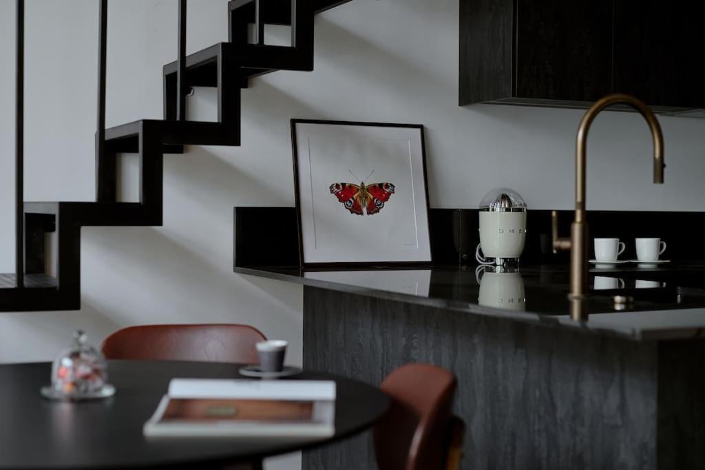 شقة Loft Industrialny Przy Bulwarze Staromiejskim فروتسواف المظهر الخارجي الصورة
